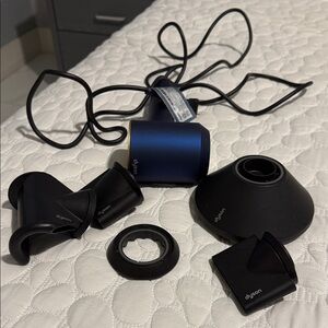 Dyson Blue and Black VR Accessory Set